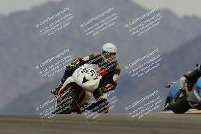 media/Jan-14-2023-SoCal Trackdays (Sat) [[497694156f]]/Turn 9 Set 1 (1120am)/